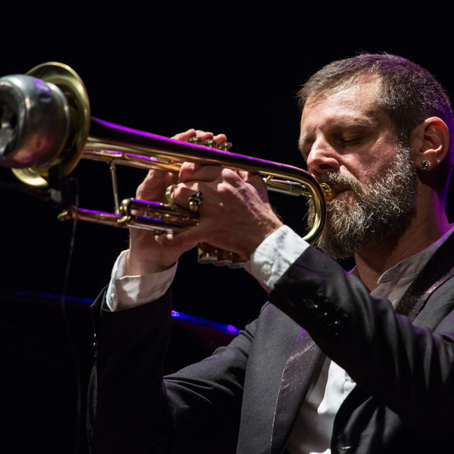 Freedom jazz trio. Fabrizio Bosso in concerto