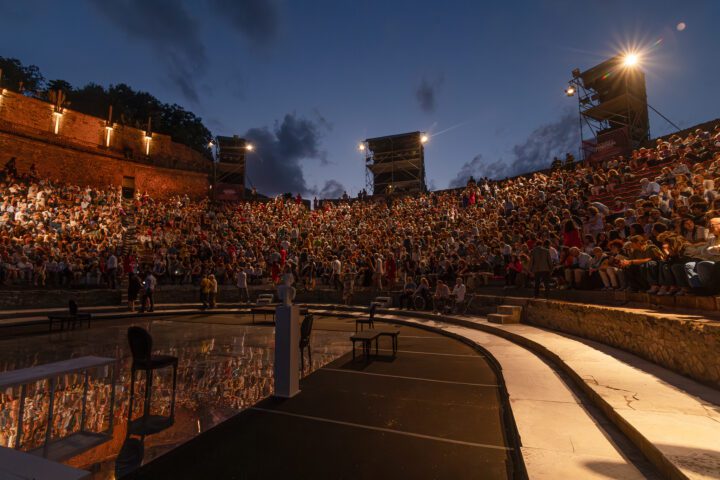 ©ivan nocera per teatro di napoli