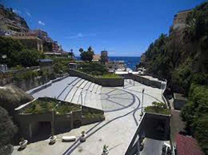 Gerardo D'Andrea. Nella Piazza dei Racconti