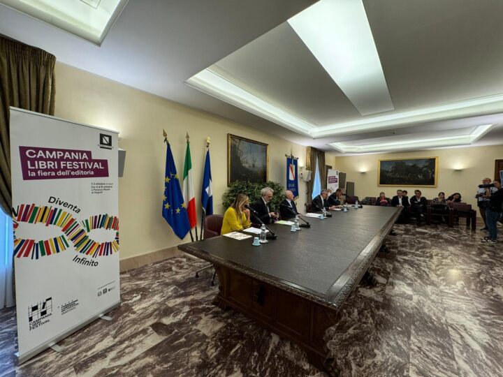 Campania Libri Festival - fiera dell’editoria (ph Salvatore Pastore ag. Cubo) 