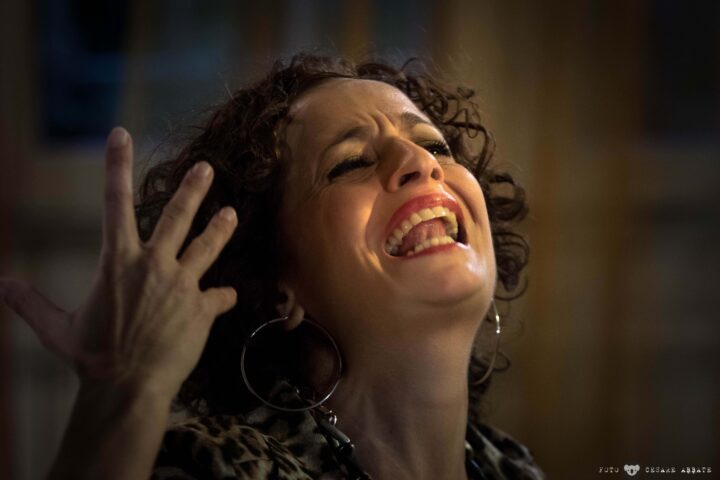 Federica Aiello. I PANNI SPORCHI (foto di Cesare Abbate)