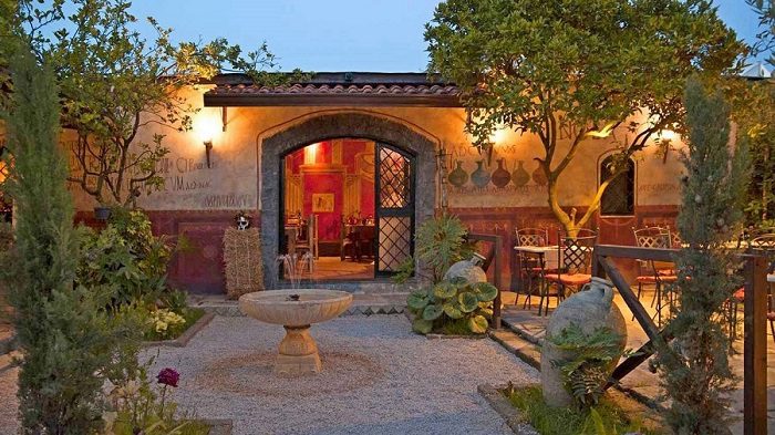 79 d.C. L’ultimo comando di Plinio. Da Miseno rotta su Pompei