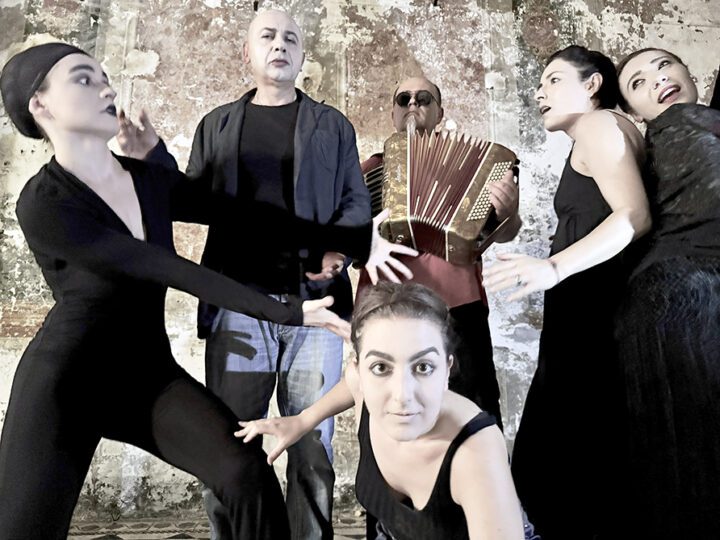 Il teatro che non c'è piùIL_CIELO_SOPRA_di_Maria_Angela_Robustelli