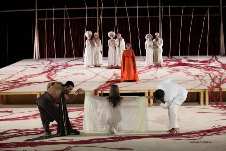 Pompei
la pace con gli ambasciatori_foto Ballarino
