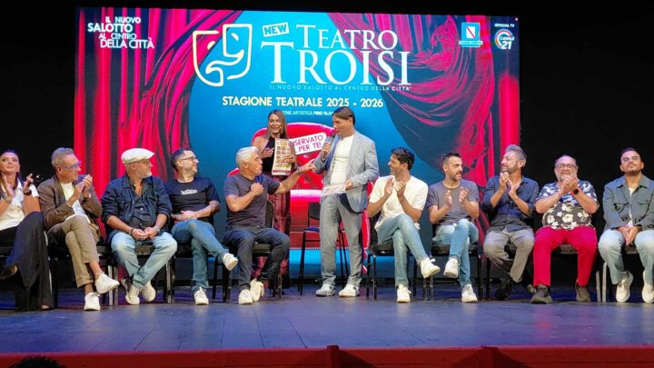 Teatro Troisi di Napoli Conferenza 