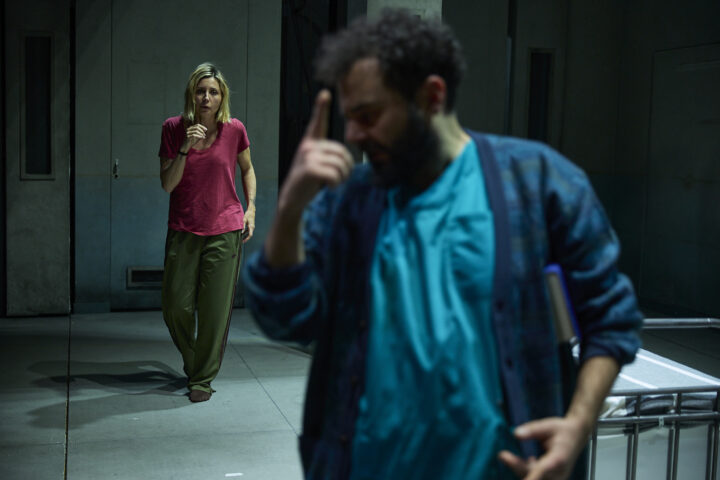 People Places & Things - una scena