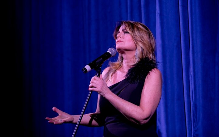 Monica Sarnelli in tour