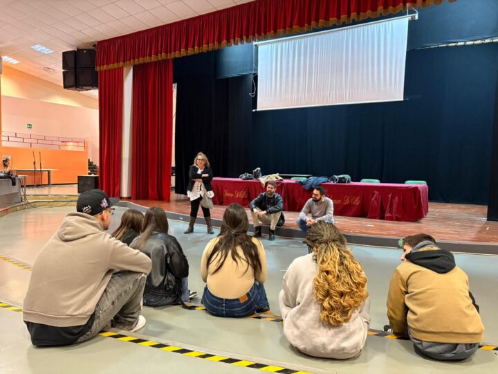 scuola Ponticelli Napoli progetto Differenze 2.0 UISP 1 scaled