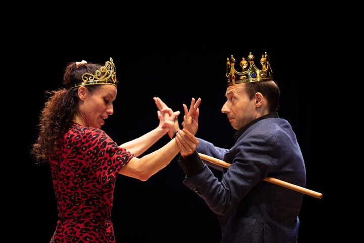 Notizie Teatrali, magazine di cultura e spettacolo 36 Amleto annascunnuto, dal libro alla scena