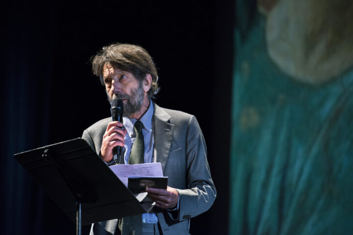 Notizie Teatrali, magazine di cultura e spettacolo 1 “Rex Destruens Re Lear” di Massimo Cacciari a Verona