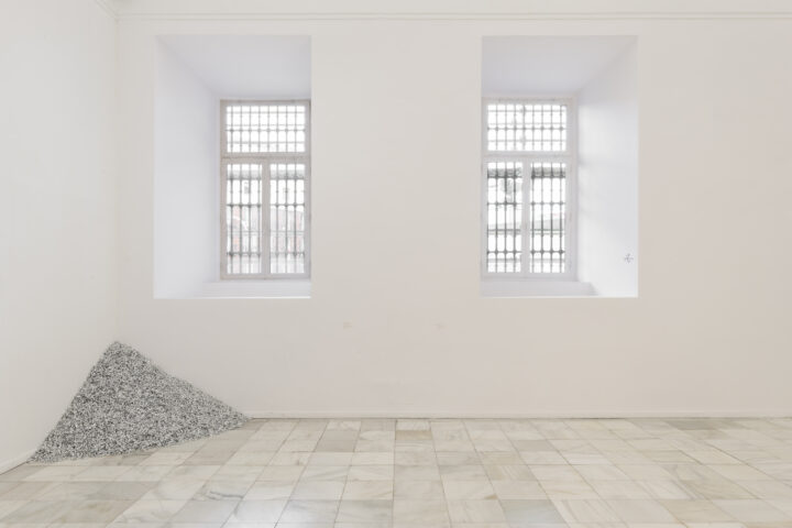 Notizie Teatrali, magazine di cultura e spettacolo 24 Felix Gonzalez-Torres – l’arte come memoria dell’amore e della perdita