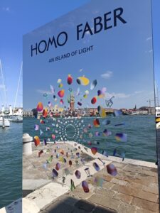 Homo Faber, un viaggio nel mondo dell’arte creata dall’uomo 1 Homo Faber - an island of light
